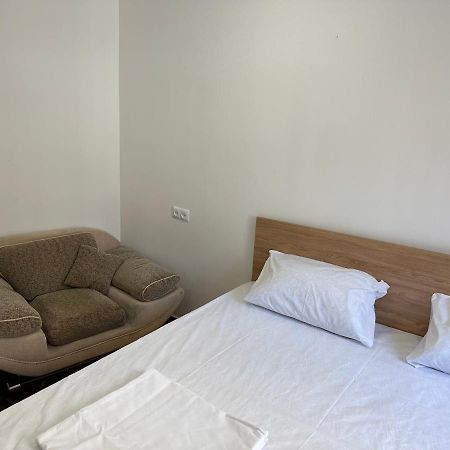Favorit Hotel-Hostel Yerevan Luaran gambar