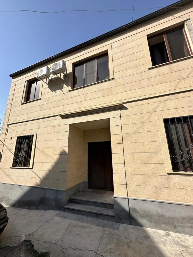 Favorit Hotel-Hostel Yerevan Luaran gambar